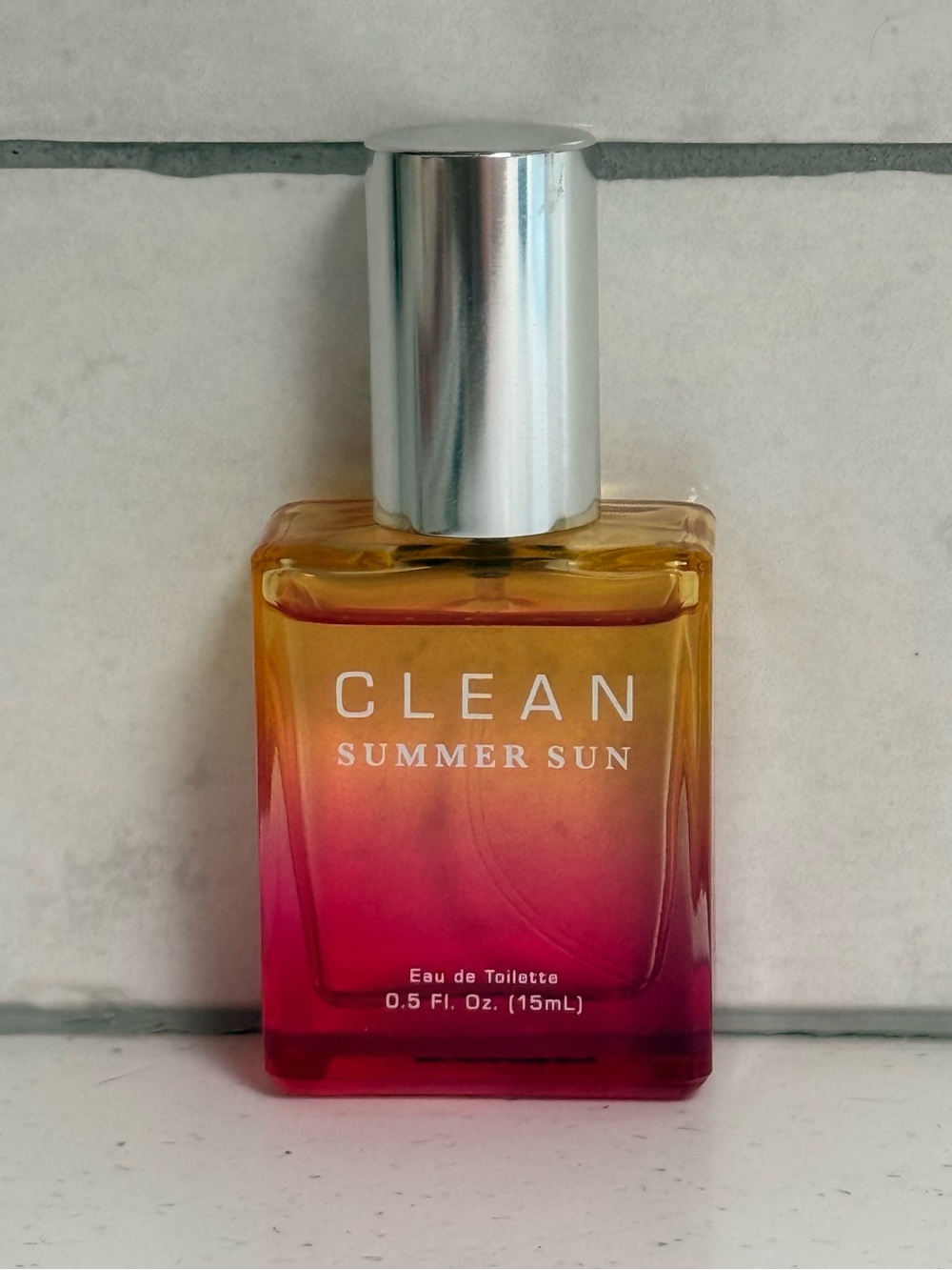 RARE Limited Edition CLEAN Summer Sun E D T 15mL